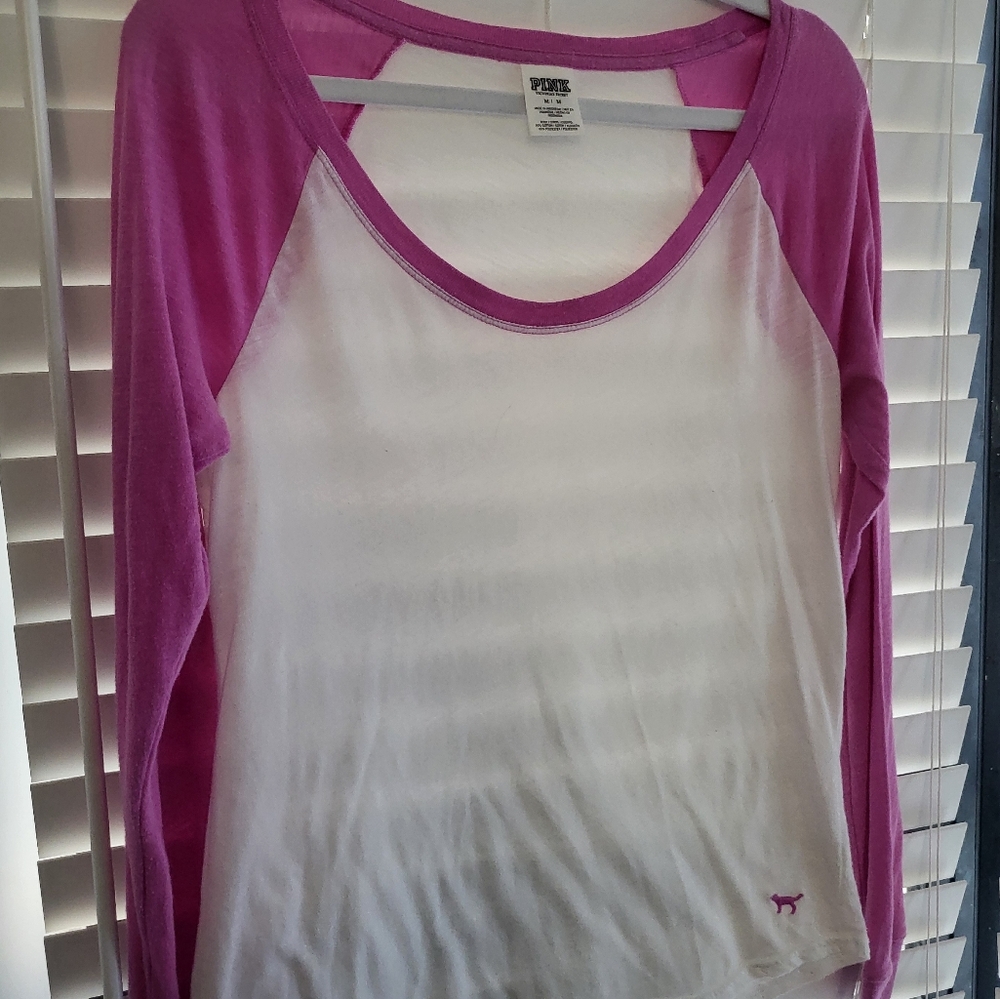 PINK Victoria's Secret Women's White and Pink Long Sleeve Top